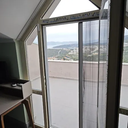 Dentist Bulent's Apart-hotel